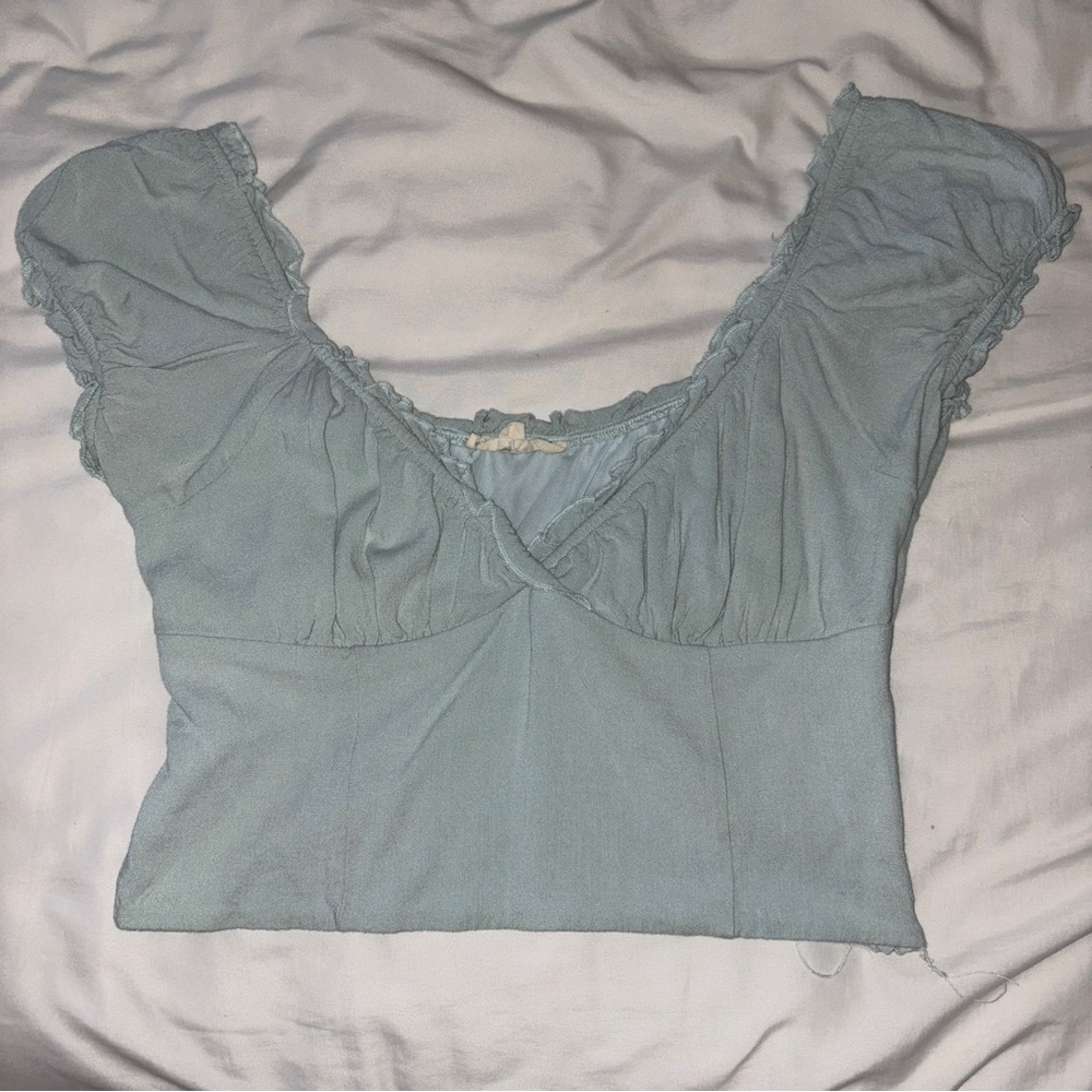 pacsun light blue cropped blouse